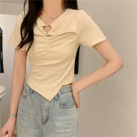 短款纯欲小众短款上衣女心机大码胖mm甜美减龄爱心镂空短袖t恤夏商品大图