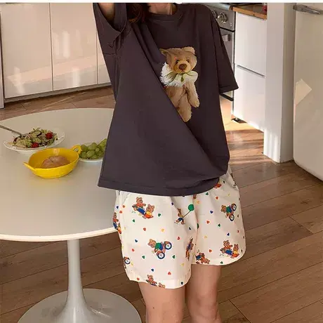 小熊气球夏季纯棉休闲短裤女夏宽松居家睡裤外穿大口袋短裤图片
