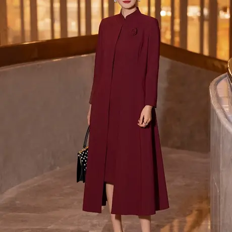 喜婆婆婚宴装套装裙女2025年春季新款气质修身酒红色连衣裙两件套图片