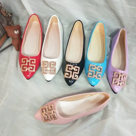 单鞋女平底2023新款早春尖头百搭浅口瓢鞋时尚气质方扣漆皮豆豆鞋商品大图