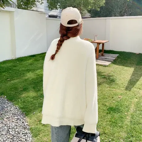 othermix纯色温柔软糯拉链毛衣外套女2024春新款宽松立领针织开衫图片
