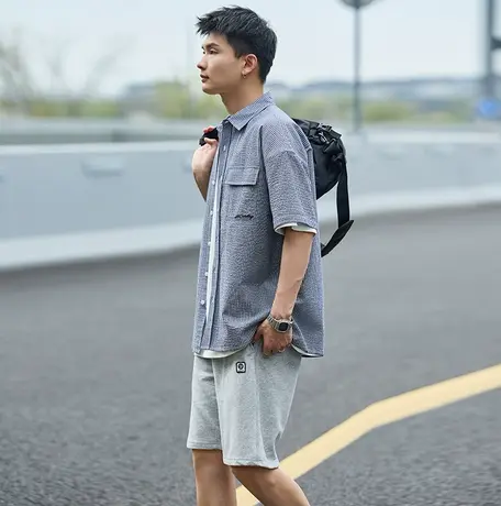 唐狮夏季新款泡泡纱短袖衬衫男条纹高级感短袖宽松休闲衬衣图片