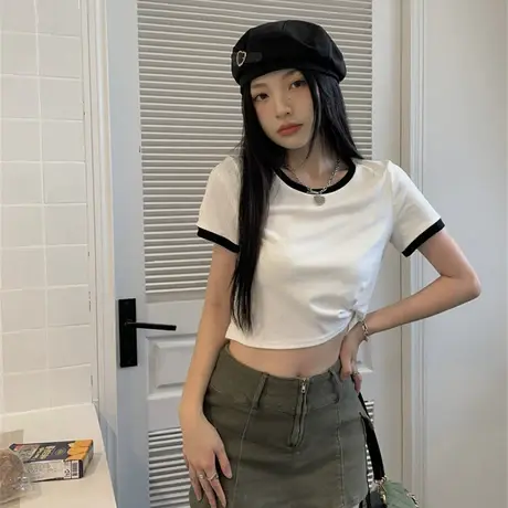短款独特设计t恤高级感短袖上衣别致正肩短袖2023年新款夏季女装图片