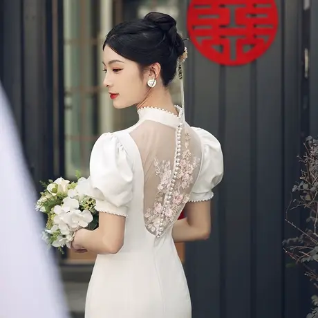 领证登记小白裙法式高级感白色订婚礼服夏季荷叶边连衣裙修身鱼尾图片