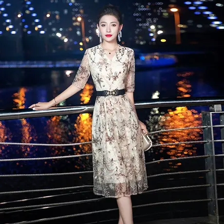 香槟色晚礼服连衣裙轻奢名媛气质宴会平时可穿洋装小礼服高级感女图片