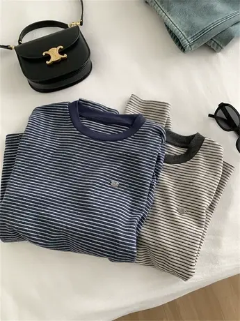 设计感撞色条纹圆领长袖T恤女宽松休闲简约韩版磨毛打底衫春秋款商品大图