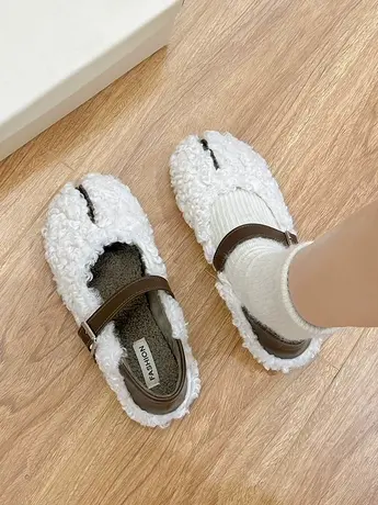 两穿羊羔毛毛鞋分趾猪蹄鞋圆头浅口单鞋时尚软底保暖一字带女鞋潮图片