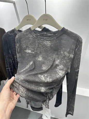 欧货晕染褶皱水墨画面膜长袖T恤秋装2023新款女装百搭打底小衫潮商品大图