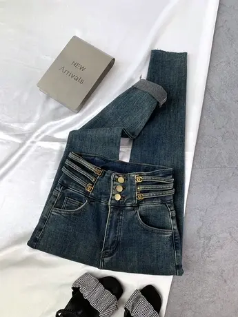 排扣绑带金属牛仔小脚裤女2023小众设计弹力包臀高腰加绒铅笔裤潮图片