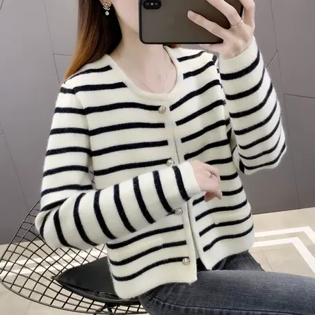 开衫条纹外套女2022年新款爆秋季今年流行的针织衫外套早秋款女装商品大图
