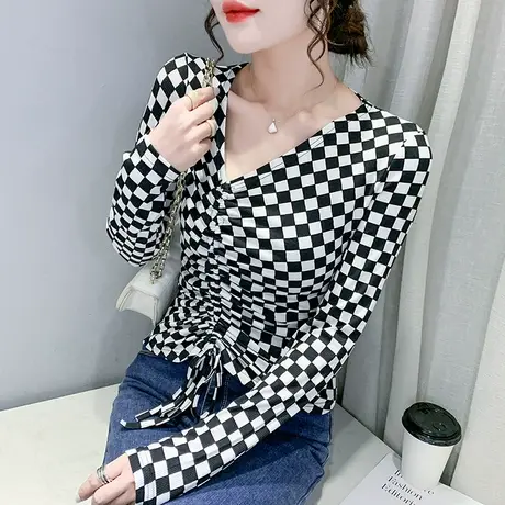 设计感棋盘格打底衫女春秋2024新款性感V领长袖T恤洋气抽绳上衣潮图片