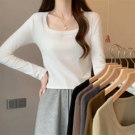 新款长袖方领t恤女早秋季漂亮别致打底衫短款显瘦设计感黑色上衣图片