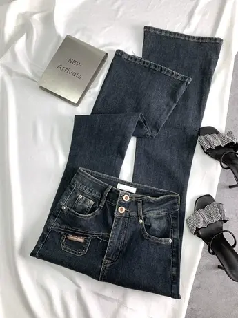 两粒扣镂空深蓝牛仔喇叭裤女2023冬季新款显瘦百搭弹力高腰微辣裤图片