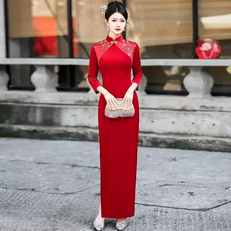 高品质中式外嫁女回娘家装中长袖礼仪迎宾新娘妈妈装走秀丝绒旗袍图片