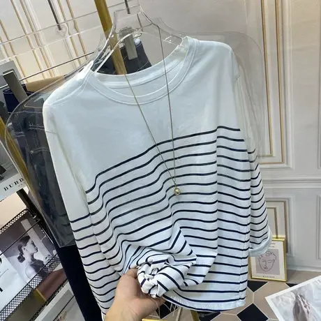 撞色条纹长袖t恤女春秋薄款宽松美式新款ins潮洋气时尚早秋装上衣图片