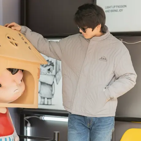 Lee商场同款秋冬男立领轻薄棉服LMT0037025UK00FA00007图片