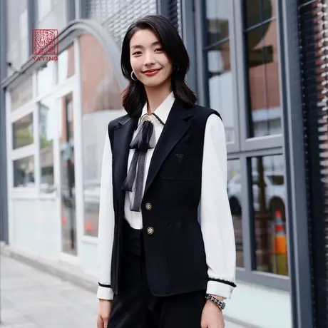 EP雅莹高端系列 通勤绵羊毛收腰显瘦黑色马甲 2023秋冬新款1017A图片