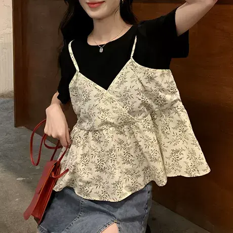 气质碎花吊带拼接假两件短袖t恤女夏季大码胖mm宽松遮肉休闲衬衫商品大图