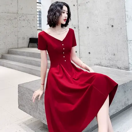 红色显瘦晚礼服女2023新款高贵婚礼气质结婚敬酒服新娘订婚中长款图片