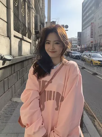 圆领卫衣女春秋薄款设计感小众宽松慵懒风小个子oversize日系上衣商品大图