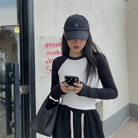 显瘦短款t恤女长袖2023春秋冬季拼色插肩打底衫内搭紧身高腰上衣商品大图
