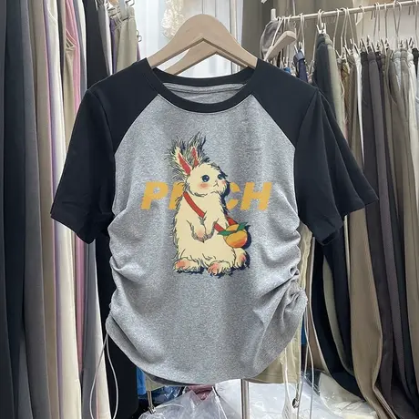 插肩t恤女夏2023新款正肩修身短袖抽绳设计感辣妹装短款ins潮上衣图片