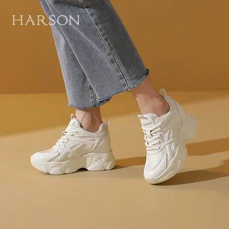 哈森新中式压花厚底老爹鞋女新款内增高休闲运动鞋HCL242901商品大图