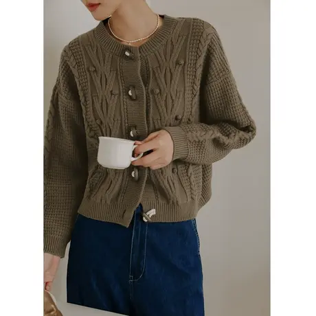 弥古棕色慵懒风毛衣外套女高级感牛角扣秋冬针织衫上衣小众设计感图片