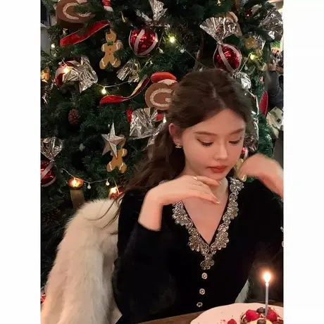 爵莱菲大码法式V领手工闪钻丝绒连衣裙女高级感小黑裙party小礼裙商品大图