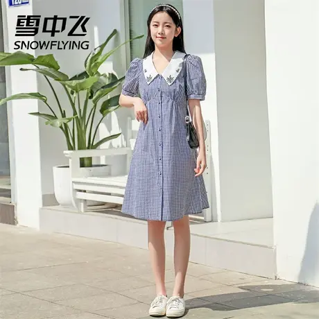 雪中飞春夏新款裙子娃娃领收腰A版显瘦少女轻薄甜美连衣裙图片