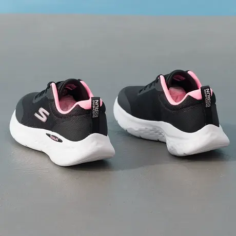 斯凯奇（Skechers）女鞋夏季2025新款软底网面跑步鞋轻便透气运动商品大图