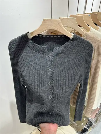 圆领毛边针织开衫单排扣纯色小衫女23早秋新款修身长袖打底衫上衣商品大图