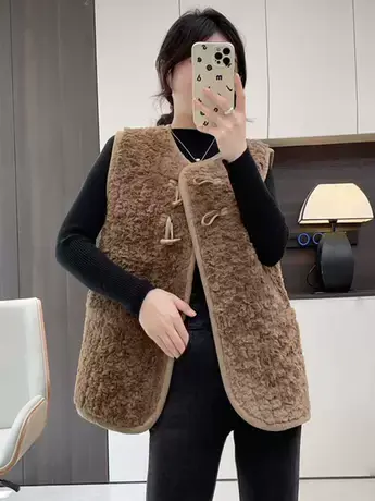 羊羔毛马甲女秋冬季2023新款马夹外穿高档背心洋气坎肩外套ins潮商品大图