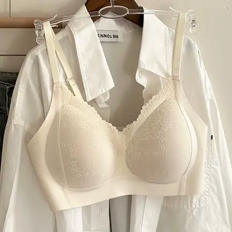 浪漫春天内衣女小胸聚拢无痕美背蕾丝无钢圈软支撑上托防下垂文胸商品大图