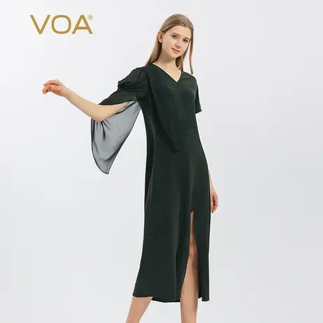 VOA40姆米鬼纡桑蚕丝V领不对称设计短袖开叉下摆宽松真丝连衣裙春图片