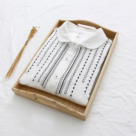 2020春秋文艺小清新纯棉长袖门襟绣花衬衫女百搭舒适白色棉衬衫图片