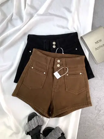 两粒扣小口袋加绒短裤女2023冬季新款显瘦百搭保暖阔腿a字短靴裤商品大图