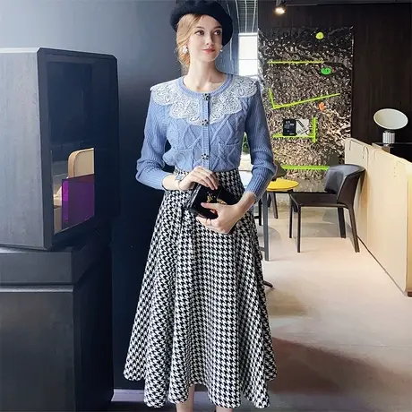 粉红大布娃娃时尚设计感千鸟格半身裙女A字裙散摆ins风半裙冬百搭图片