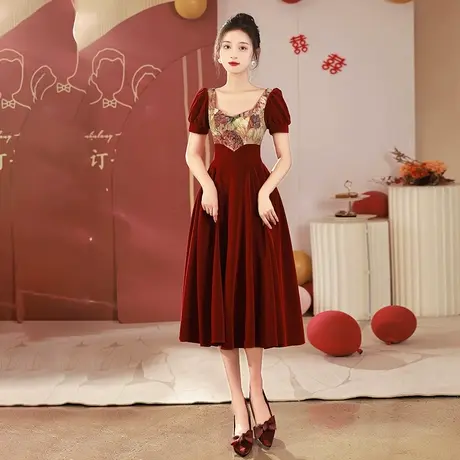 玫瑰骑士敬酒服女夏季新娘结婚礼服法式高级感小个子订婚连衣裙图片