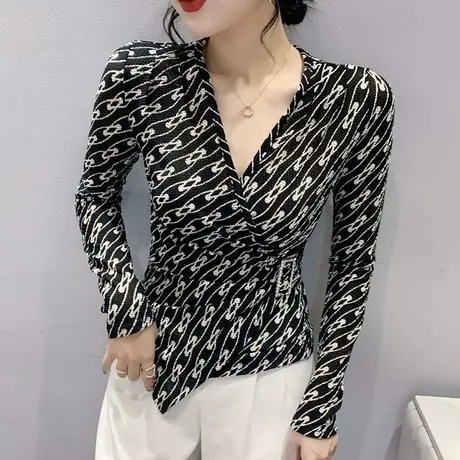 2023春秋新款交叉V领上衣女长袖性感网纱打底衫内搭漂亮印花T恤商品大图