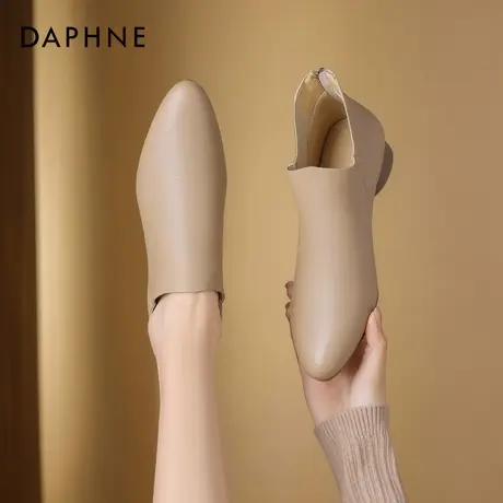 达芙妮软皮小短靴女2026新款冬季尖头靴子加绒小皮鞋平底法式单鞋商品大图