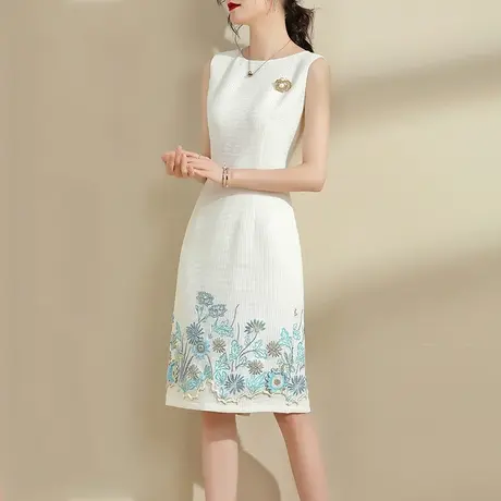 水墨青华春装新品百搭背心打底裙修身显瘦提花白色无袖连衣裙图片