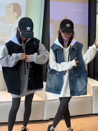 网红牛仔马甲女2023秋季新款无袖时尚外穿宽松马夹坎肩背心外套潮商品大图