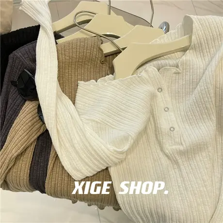 半开木耳边圆领按扣长袖T恤女秋季显瘦百搭弹力坑条打底衫外穿春图片