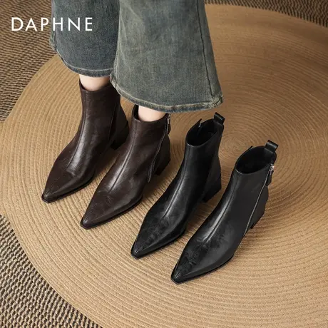 达芙妮尖头小短靴2026新款马丁女靴子女款秋冬季瘦瘦皮靴棕色黑色图片
