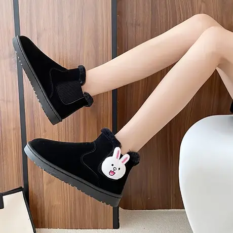 2023年新款网红兔子雪地靴女冬低帮厚潮短筒甜美一脚蹬面包鞋潮图片