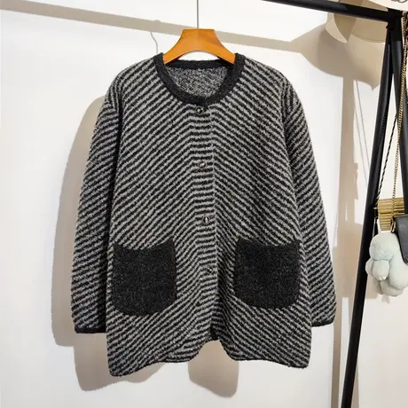 中长款毛衣开衫外套女秋冬新款韩版宽松大码时尚高端加厚保暖大衣商品大图