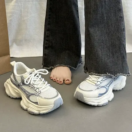 老爹鞋女2024新款爆款春秋网红超火运动休闲鞋厚底百搭小众显脚小商品大图