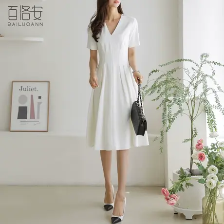 百洛安V领连衣裙女夏季新款法式收褶收腰a字裙气质通勤短袖中长裙图片