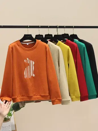 2023春季新款女装宽松休闲百搭圆领时尚洋气兔年卫衣减龄打底上衣图片